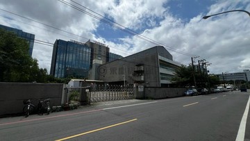 竹北昌益園區旁~近2千坪大地坪廠房～勇氣小姐！｜新竹縣竹北市泰和路