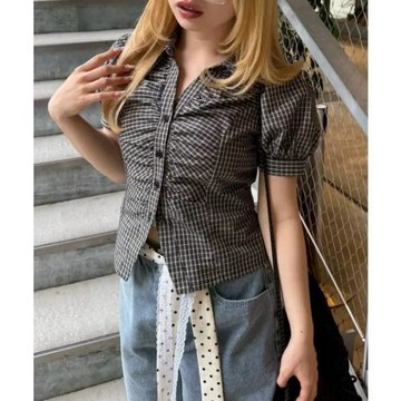 A11041日單夏季新款翻邊V領單排扣女甜美后系綁帶泡泡短袖襯衫