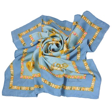 二手品 Christian DIOR 迪奧優雅珠寶鐘錶圖騰LOGO印花正方大絲巾(水藍系/88*88CM/七成新)