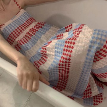 甜美吊帶長款彩虹色初戀a字連衣裙女2022春夏新款法式設計高級感