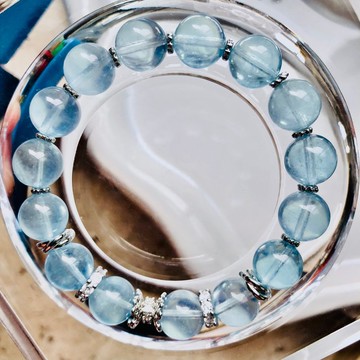 ITS-B660【設計款・精品淨透冰海藍寶】天然石水晶手鍊手環