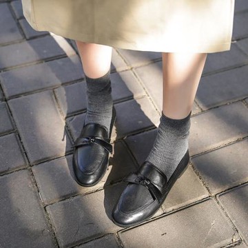 復古小皮鞋女英倫風2025年春季新款軟底軟皮單鞋大碼女鞋41一43