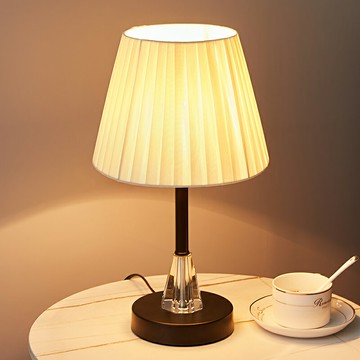 LED檯燈 USB檯燈 小夜燈 北歐輕奢水晶檯燈復古溫馨結婚可調光觸摸現代簡約臥室床頭燈裝飾『xy15433』