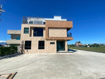 冬山近羅東市區大面寬6大套房美農舍｜宜蘭縣冬山鄉九分三路