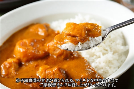 774.ポークカレー 2個 中辛 じゃがいも ポーク 豚 業務用 レトルトカレー 保存食 備蓄 まとめ買い 北海道 弟子屈町