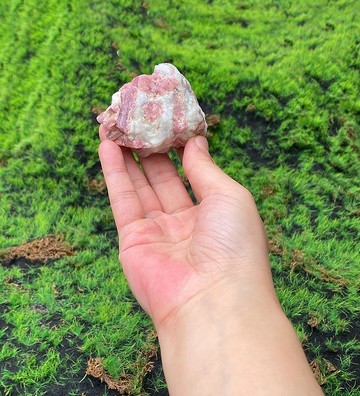 能量擺飾-天然溫柔系粉紅碧璽原石 旺桃花 增人緣 快速出貨