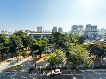 輕軌凱旋二聖站㊣公園首排景觀3+1房平車｜高雄市前鎮區二聖一路
