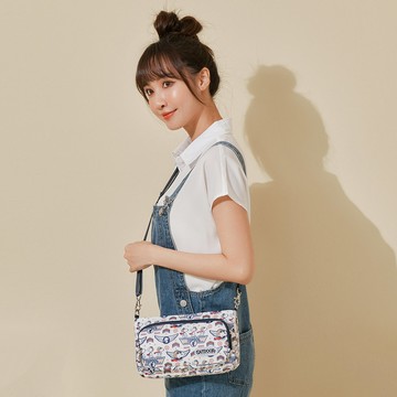 【OUTDOOR】史努比SNOOPY-王牌飛行員橫式側背包-米色 ODP21F14BG