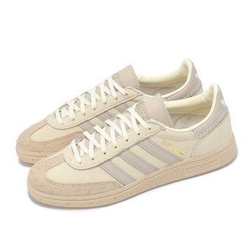 [ACS] adidas 休閒鞋 Handball Spezial W 女鞋 米 卡其 復古 皮革 麂皮 愛迪達 IE3699