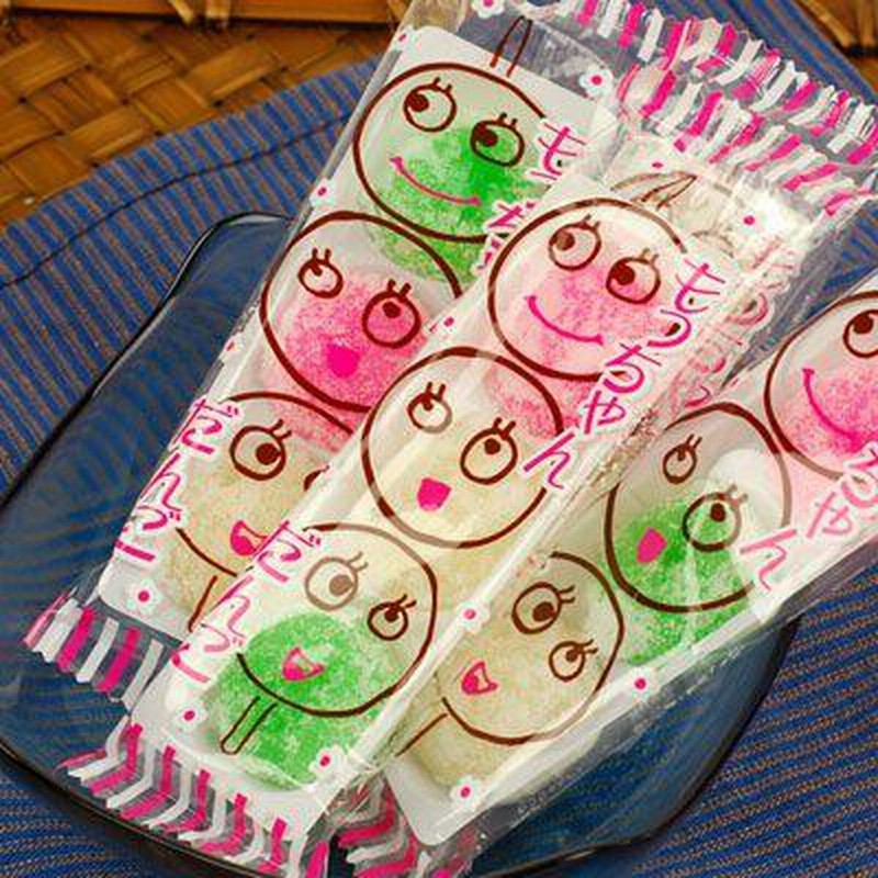 もっちゃんだんご 24個装入 駄菓子 お菓子 おかし [あすつく 配送区分Ｄ] 縁日 景品 問屋 お祭り 子供 おもちゃ 祭り 縁日用品 屋台 イベント  通販 LINEポイント最大0.5%GET LINEショッピング