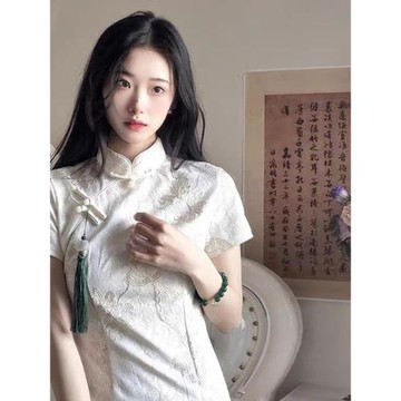 大小姐古法新中式改良旗袍新款2025年輕款高端氣質白色連衣裙秋季