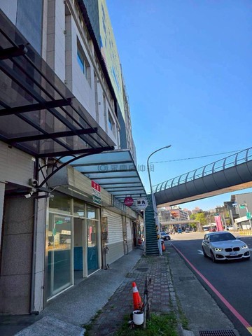 公道三|牛埔商圈|電梯透天+店面（二）｜新竹市香山區牛埔東路