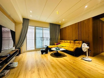 安平水悅灣輕屋齡高樓層大三房平車｜台南市安平區國平北路