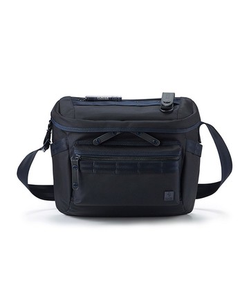 【PORTER INTERNATIONAL】NEW HEAT 斜背包(M) 11796-242(深藍色/黑色/森林綠)