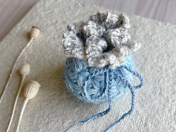 Knitting 生命之花束口袋 - 一窪小池塘