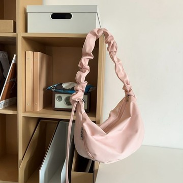 Bag House👜 高顔值洋氣少女新款潮流褶皺雲朵包女大學生純色單肩包百搭斜挎包