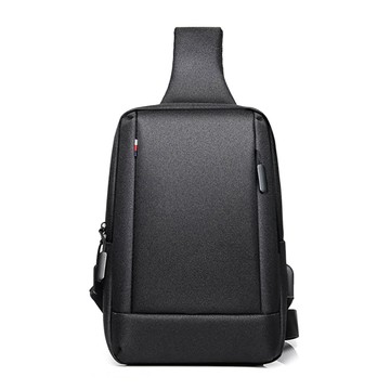 【品樂．BAO】法哲。多層大容量USB休閒肩背斜背包(黑色)