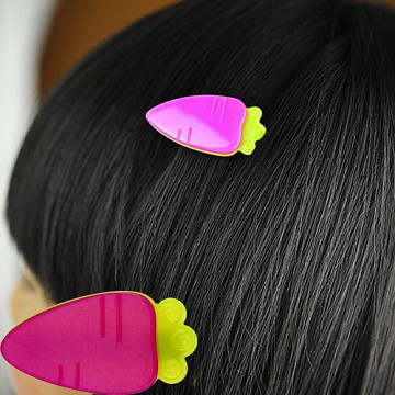 Charme 可愛童趣風胡蘿蔔撞色造型鴨嘴夾 L06
