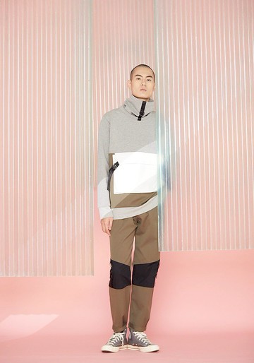 Dimension 大高領口袋上衣 - 灰