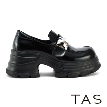 TAS 質感超纖金屬釦修飾厚底樂福鞋 黑色 # 46060