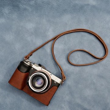 索尼A7C/A7M4/A7M3/6400保護套皮套相機底座套子相機包適用于SONY