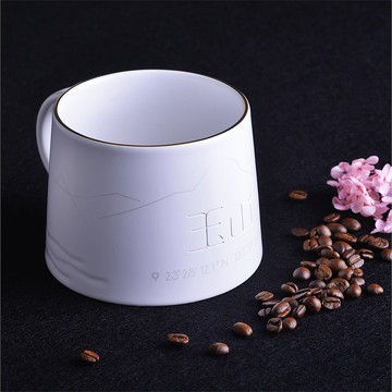 看見 齊柏林基金會 玉山 馬克杯 白色 文創商品