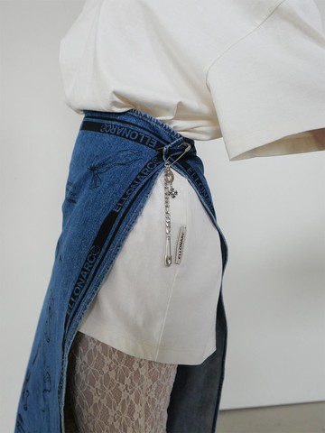 Ellon Symbol Keyring and Brooch