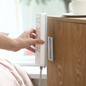 荷生活卡槽式無痕背膠延長線固定器 免打孔路由器壁掛式收納架-1入