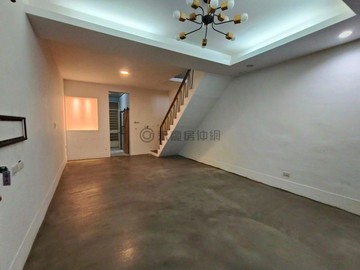 專售遠百附近有車庫微整透天14C187｜花蓮縣花蓮市林森路