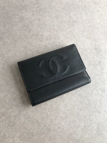 【 日本直送 名牌中古包 】CHANEL 香奈兒 錢包 黑色 經典雙C ㄇ型三折式 復古 vintage 中古 xntxxj