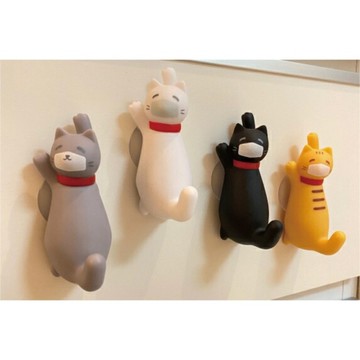 口罩貓咪掛勾 掛勾 口罩貓咪 鑰匙掛勾 吸盤掛勾 浴室收納 冰箱掛勾 療癒小物 貓咪口罩掛勾 掛勾