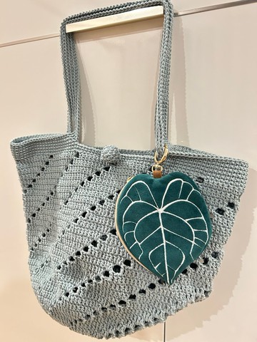 Anthurium 綠色刺繡零錢包 S 尺寸