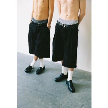 (免運)Anniehall25ss 不掉色大廓形黑色原色牛仔短褲重磅設計師7.5分褲