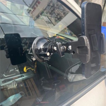 車載拍攝穩定手機支架萬向調節固定防抖車內導航鋁合金強力吸盤式