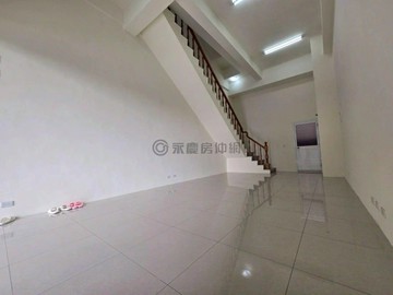 小港桂林商圈臨路精美店住｜高雄市小港區中安路