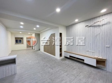 五結利成路美妝透天-近成興市集/喜互惠/7-11｜宜蘭縣五結鄉利成路一段