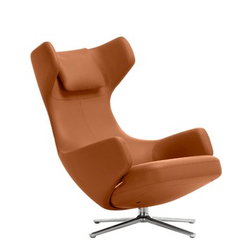 Grand Repos 休憩主人椅（干邑色皮革、銀色基座）