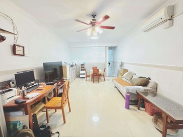 烏日明道商圈臨路前院停車透天｜台中市烏日區弘德街