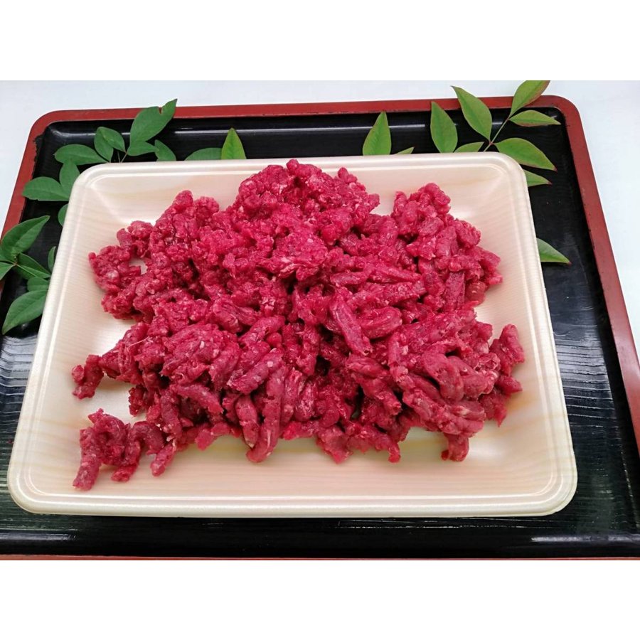 鹿（しか）ミンチ　生肉冷凍品　１ｋｇ（２５０ｇ×４包装）