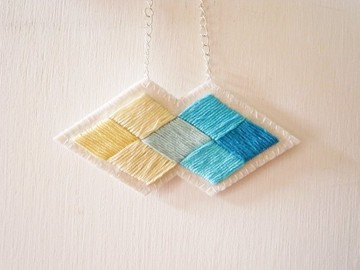 藍黃色菱形刺繡不織布項鍊(只此一件, 不撞款)