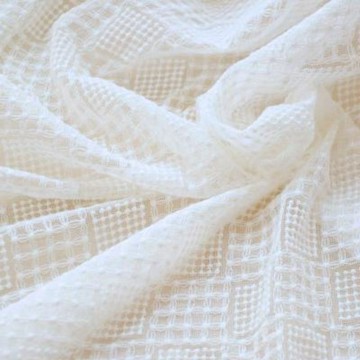 ✨布料✨2023新款滿幅加厚網紗菱形刺繡蕾絲布料手工繡花裙子服裝diy面料