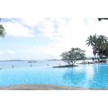 旗艦慢活沙巴｜全程五星、彩虹島浮潛、南洋舒香SPA、升等2晚香格里拉五日｜6人成行.贈網卡_26BKI04