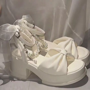 臺灣出貨 真皮軟底涼鞋 防滑厚底拖鞋 珍珠厚底涼鞋女 2024夏季新款 仙女風 一字帶 氣質百搭粗跟高跟涼鞋 防滑 防水