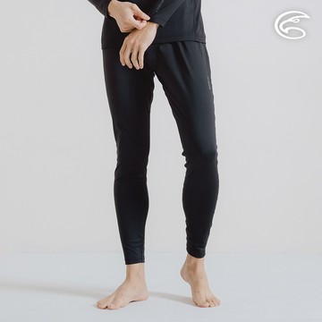 ADISI 男遠紅外線彈性速乾保暖褲(開口) AUP2421017 岩黑 (S-3XL)｜磨毛 刷毛 快乾 白竹炭 消臭 抗菌 內著褲