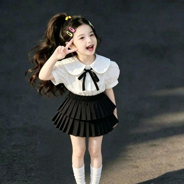 8631人加入清單⭐ 女童套裝 學院風百褶裙兩件組 短袖襯衫 娃娃領 夏季新款 超甜降價