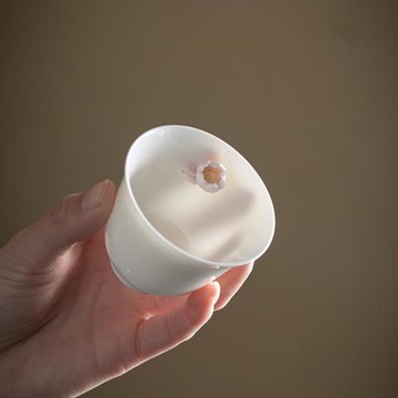 粉色捏花茶杯主人杯單杯帶杯墊夫人杯品茗杯手工羊脂玉瓷茶碗茶盞