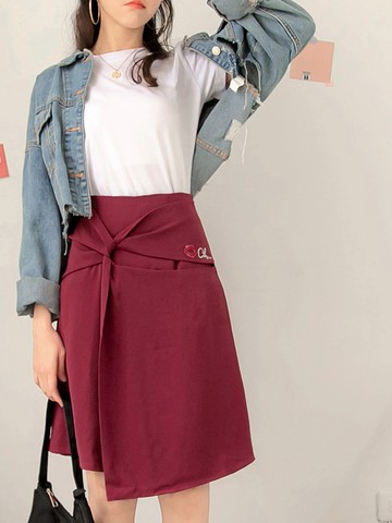 唇印燙鑽扭結不對稱下襬A字裙