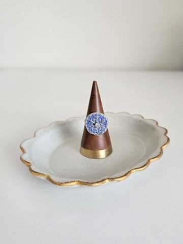 來自北國的禮物 - 雪花刺繡可調節式戒指