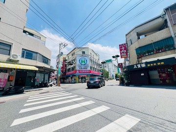急售!東區南紡平實後甲商圈傳統格局透天｜台南市東區中華東路二段