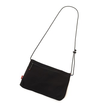 CHUMS Seerchucker Stretch Shoulder Bag肩背包 黑色 CH604147K001